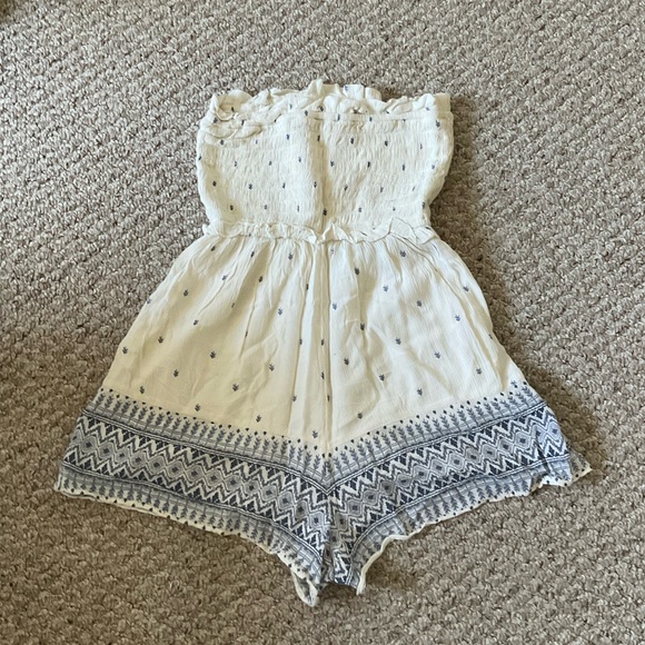 American Eagle Romper - Picture 2 of 2